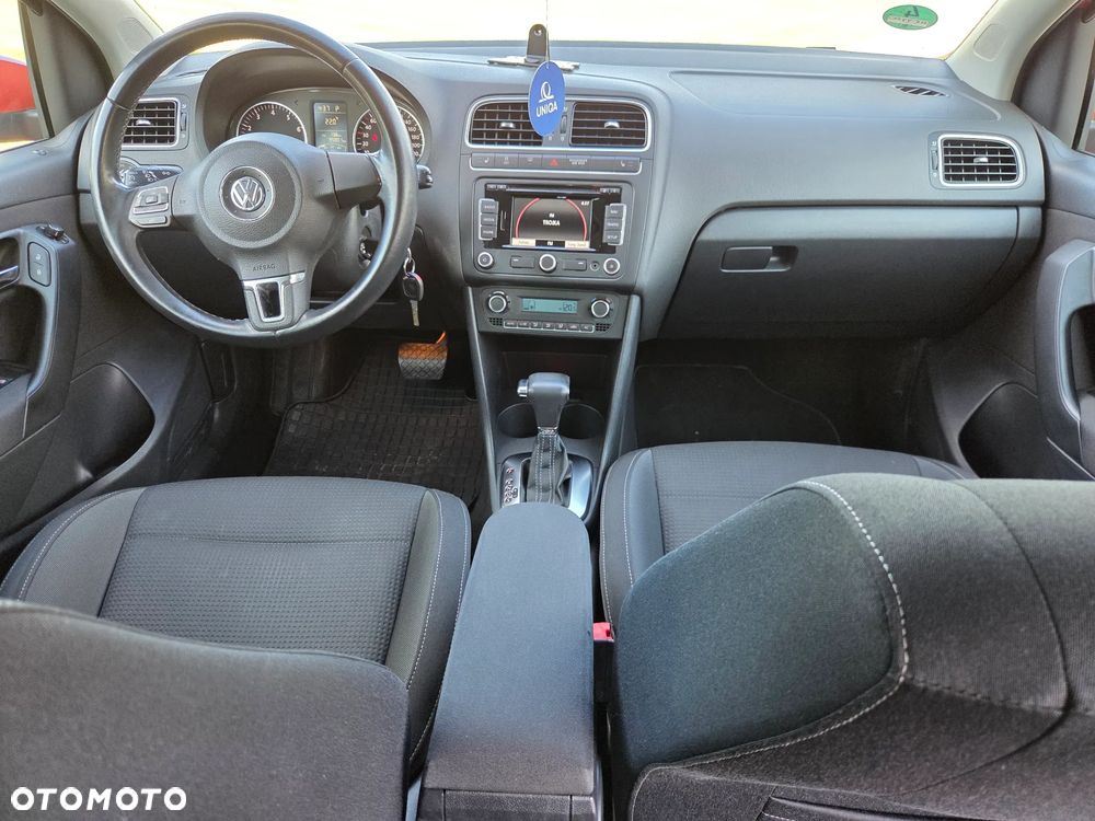 Volkswagen Polo 1.4 DSG Team - 26