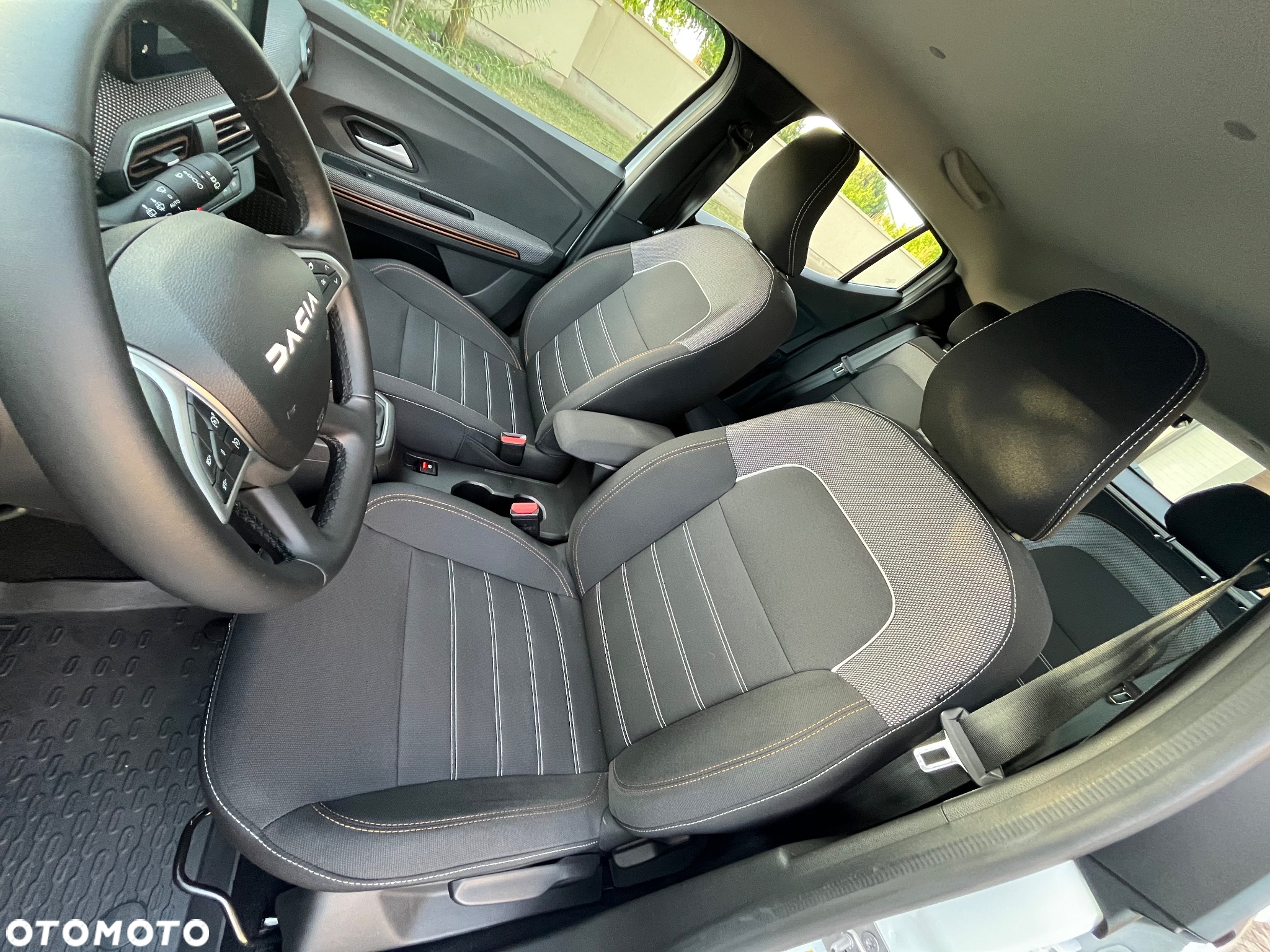 Dacia Sandero Stepway 1.0 TCe Expression CVT - 19