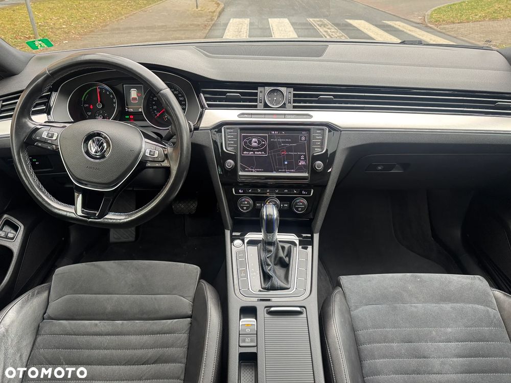 Volkswagen Passat ver-1-4-tsi-plug--in-hybrid-gte-dsg - 27