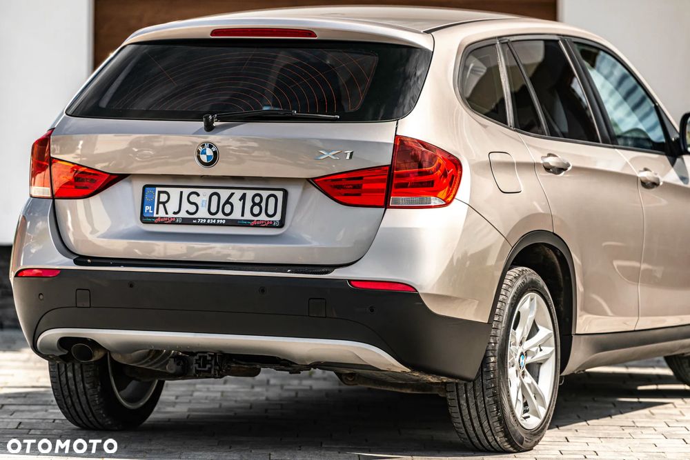 BMW X1 sDrive18d - 10