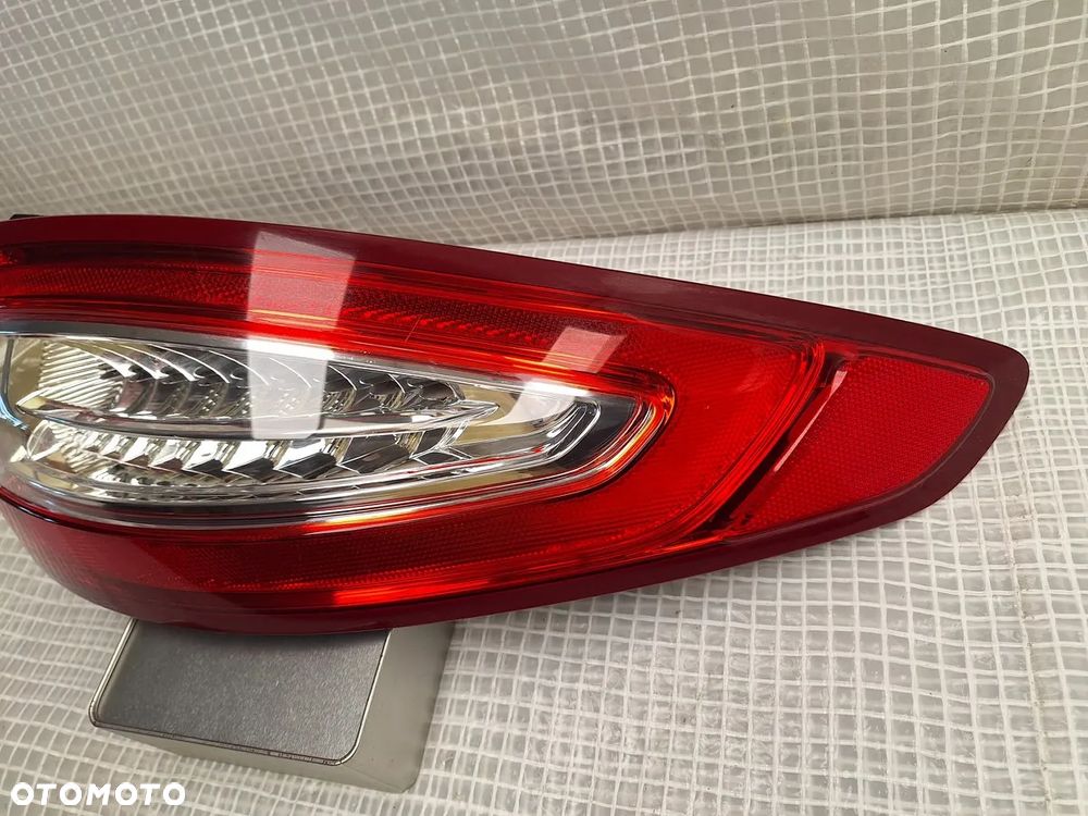 lampa tyl tylna prawa ford mondeo mk5 V hb led 2014-2019 ds73-13404-fj orginal demontaz EUROPA - 3