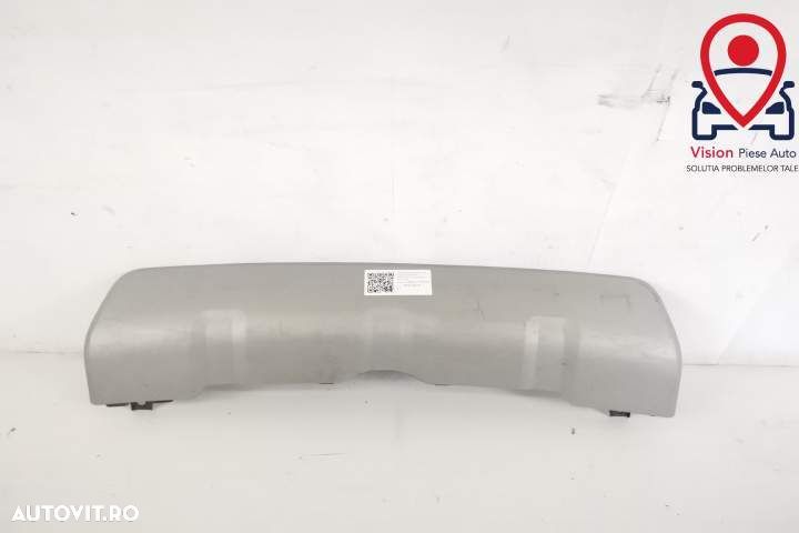 Capac Fusta Spoiler Bara Spate Original In Stare Buna Land Rover  Disc - 1