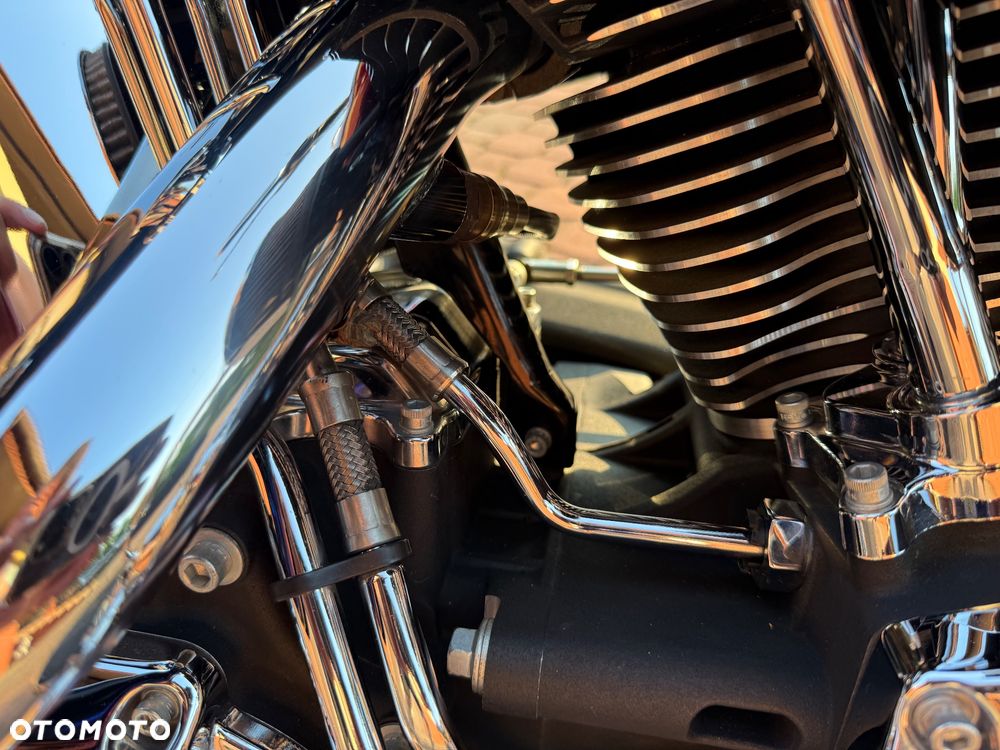 Harley-Davidson Softail Heritage Classic - 33