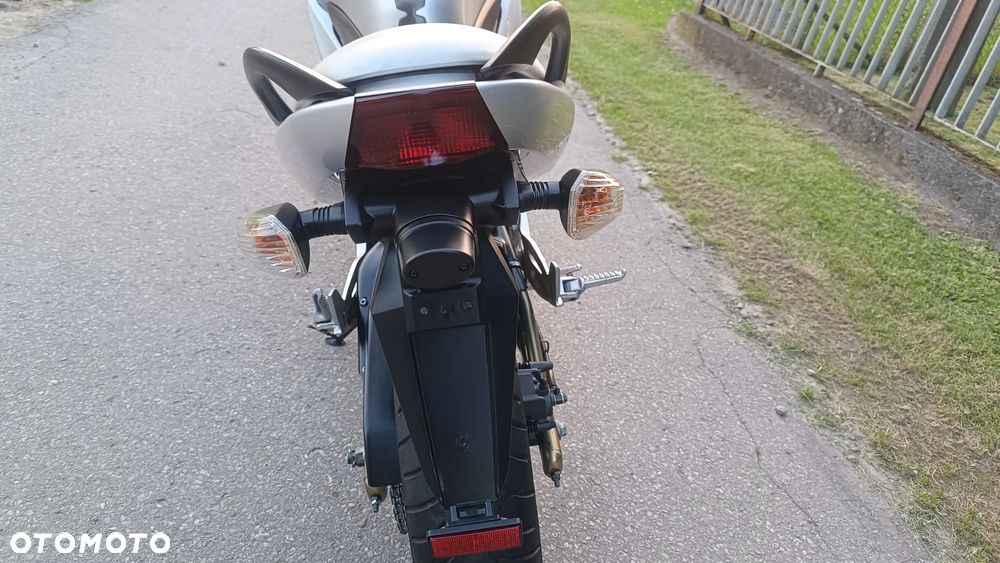 Kawasaki ER - 17