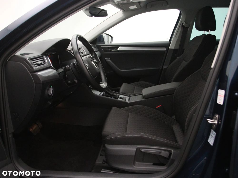Skoda Superb 2.0 TDI SCR Ambition DSG - 4