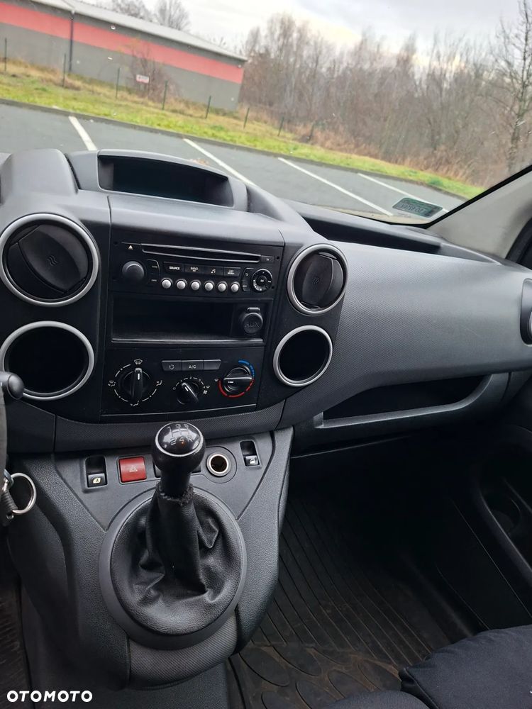 Peugeot Partner - 8