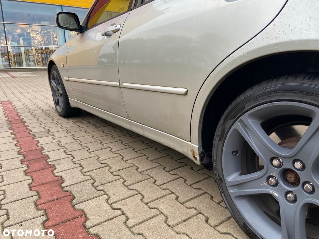 Lexus IS 200 SC Prestige - 2
