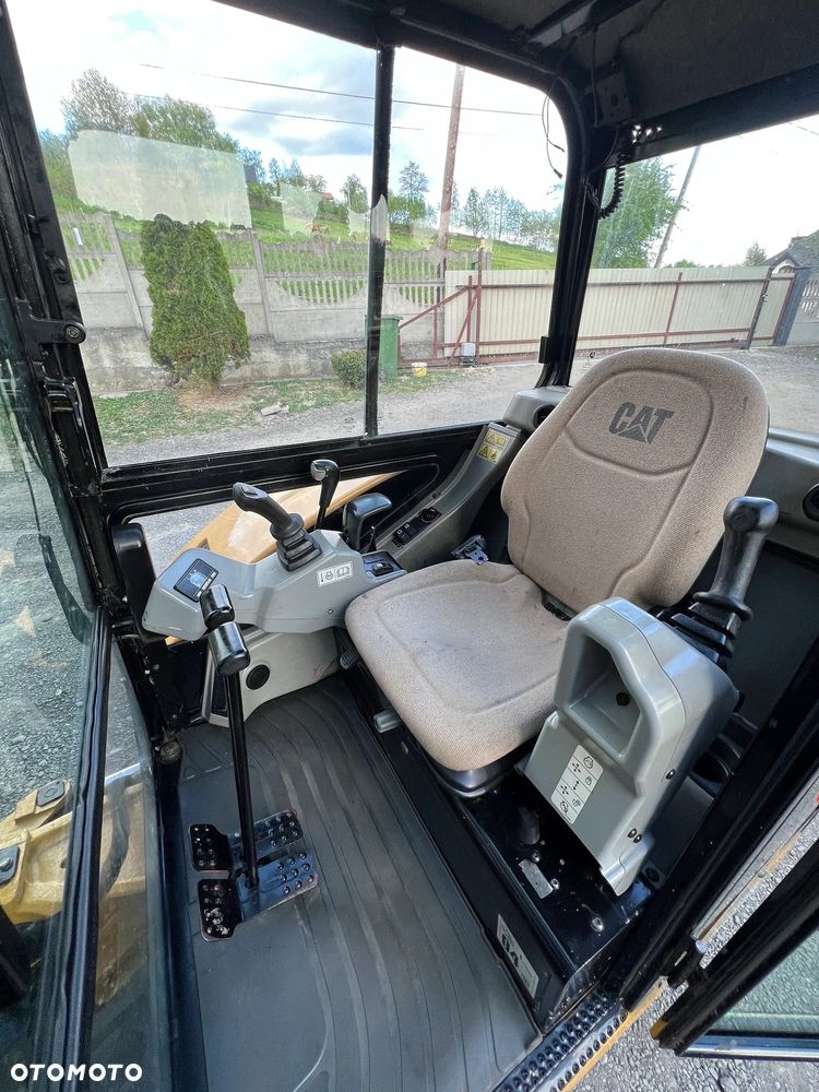 Caterpillar 302.5C * Minikoparka CAT 302.5 * 3 Tony * Długie Ramie * Stan Bardzo Dobry * - 22