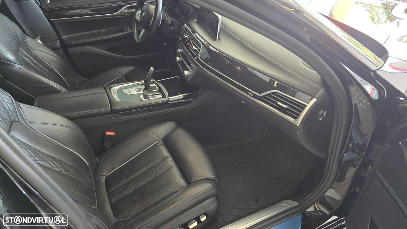 BMW 740 d xDrive Pack M Auto - 52
