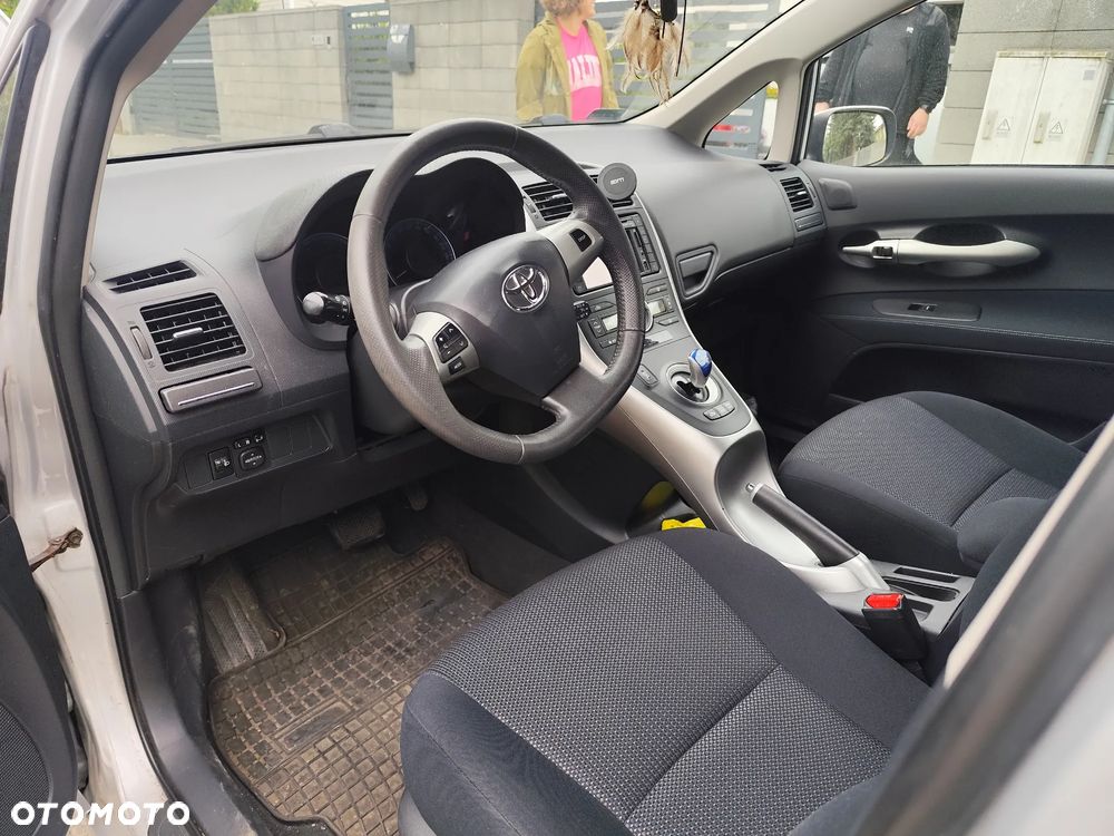 Toyota Auris 1.8 VVT-i Automatik Edition - 28