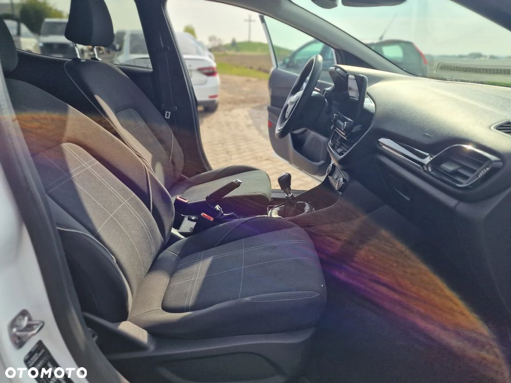 Ford Fiesta 1.0 EcoBoost S&S TREND - 26