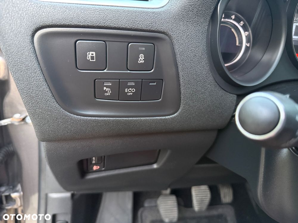 Citroën C4 BlueHDi 120 Stop&Start Shine - 24