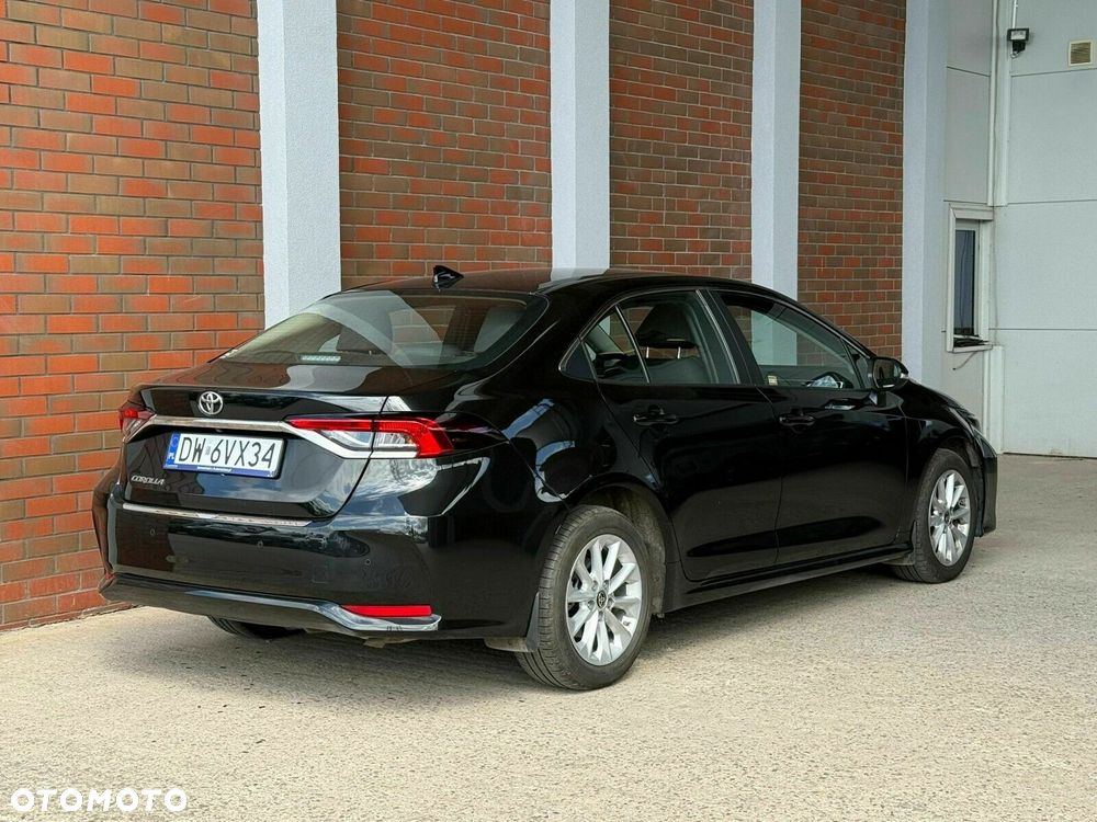 Toyota Corolla - 5