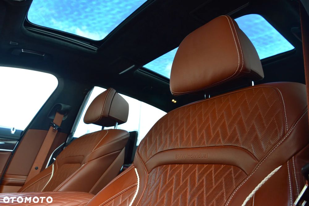 BMW Seria 7 M760Li xDrive V12 Excellence - 16