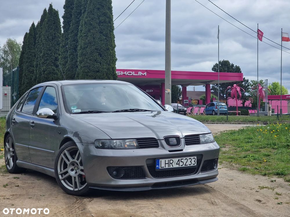 Seat Leon 1.8T Cupra R - 1