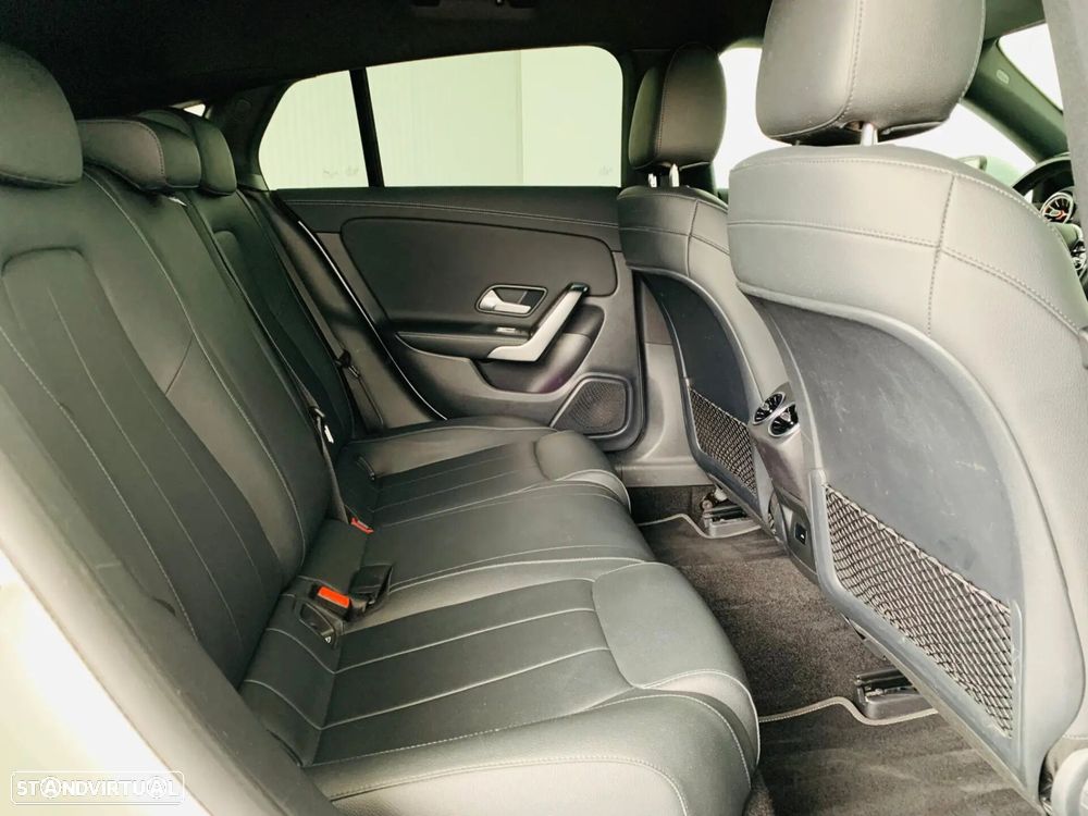 Mercedes-Benz CLA 180 d Progressive - 45