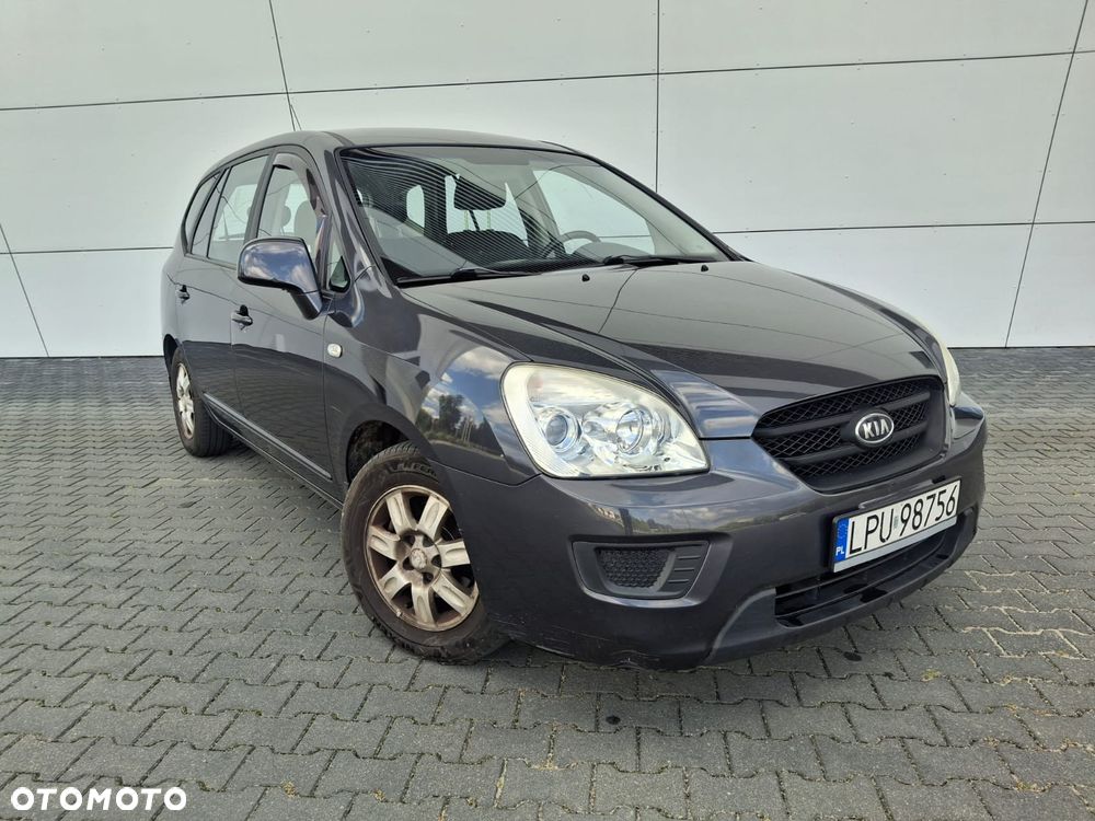 Kia Carens 2.0 EX - 7