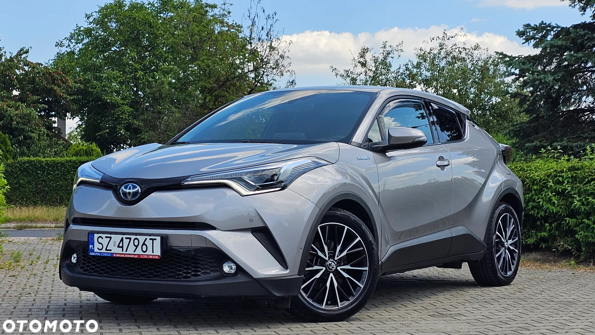 Toyota C-HR Hybrid Lounge - 18