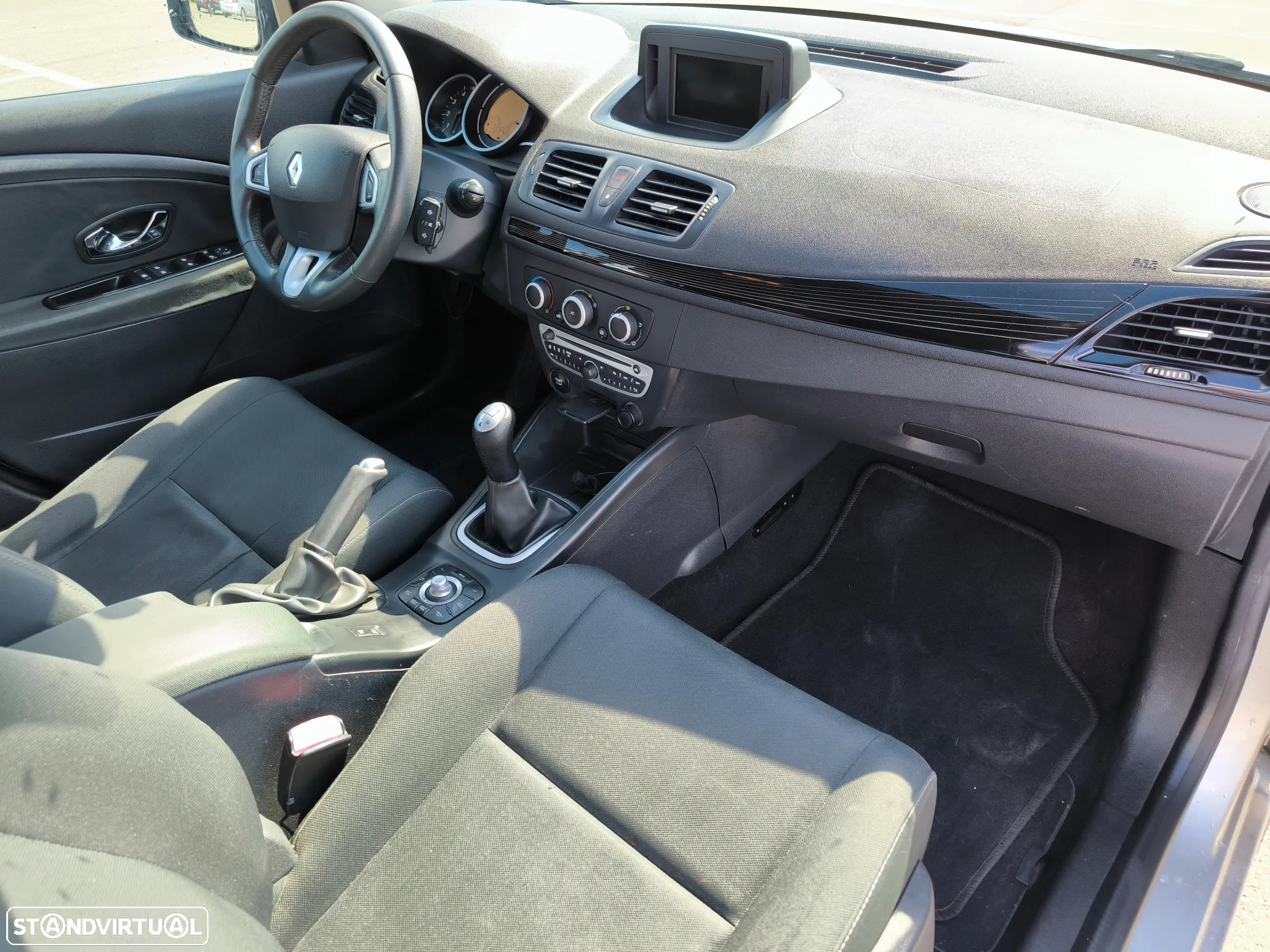 Renault Mégane Sport Tourer 1.5 dCi Confort - 8