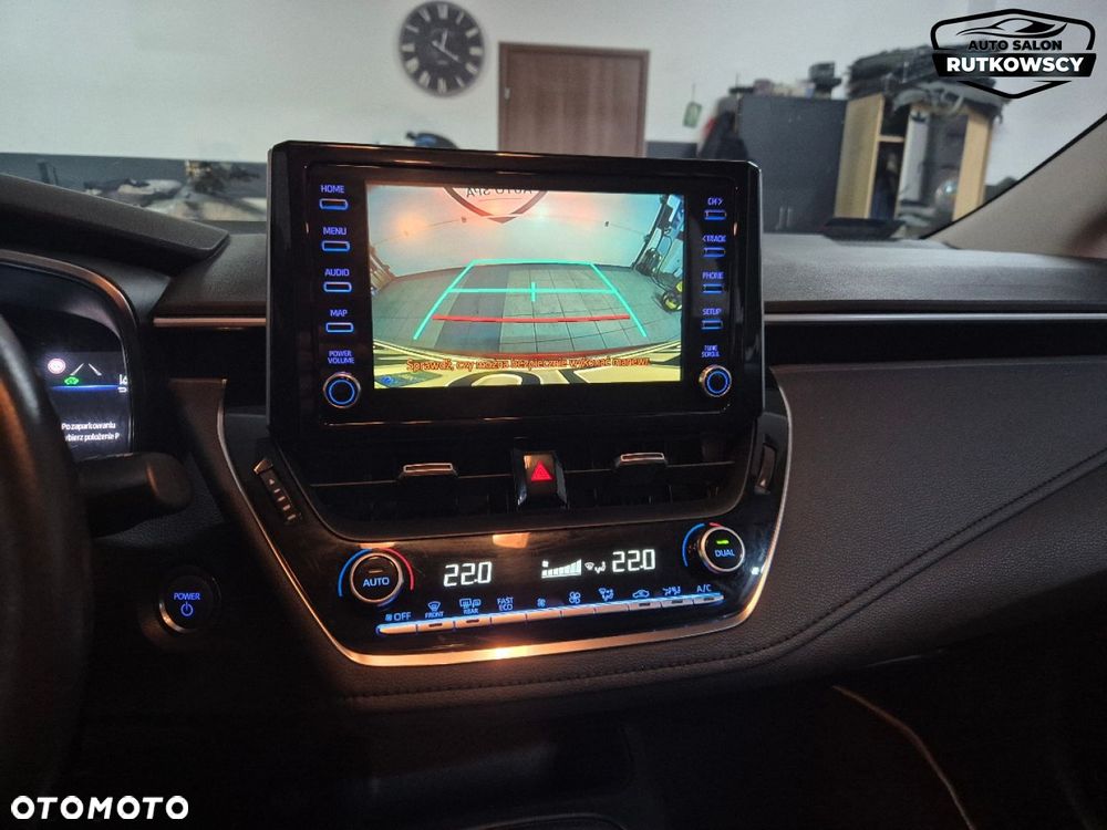 Toyota Corolla 1.8 Hybrid Comfort - 15