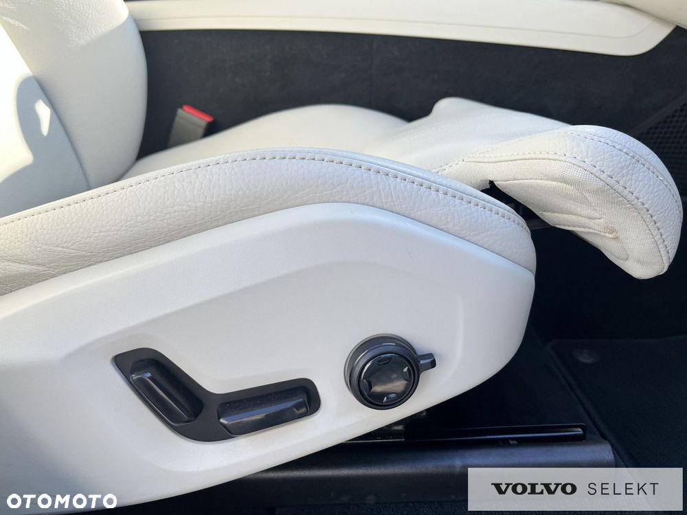 Volvo XC 60 - 35