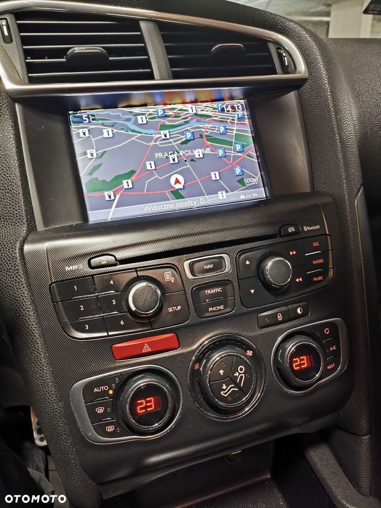 Citroën DS4 THP 200 SportChic - 17