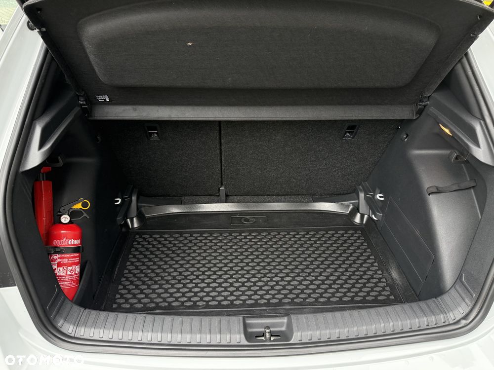 Skoda Fabia 1.5 TSI Monte Carlo DSG - 32