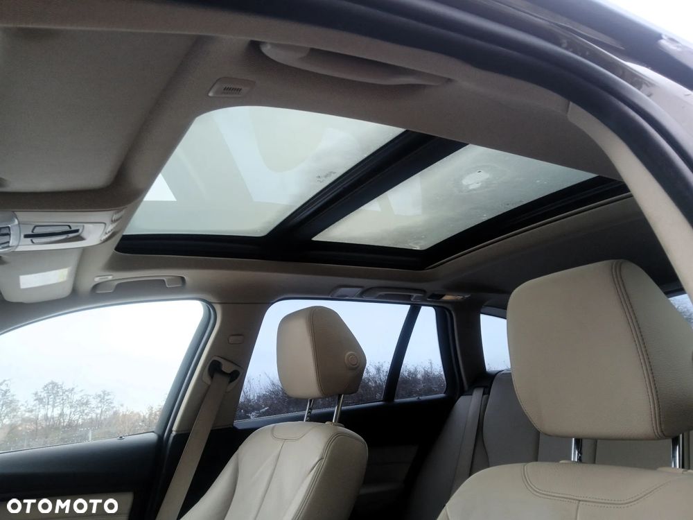 BMW Seria 3 320i Modern Line - 8