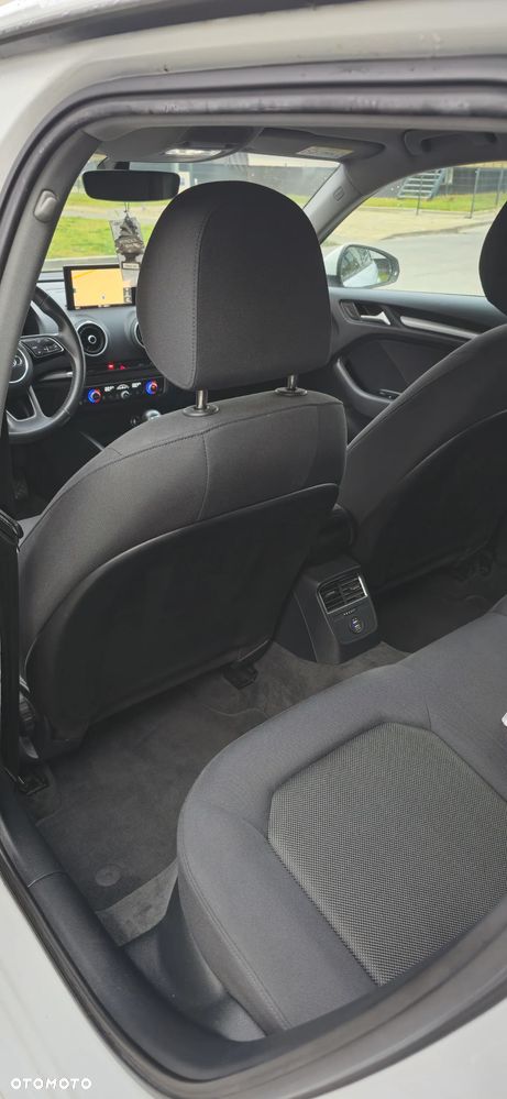 Audi A3 Sportback 1.5 TFSI S tronic - 20