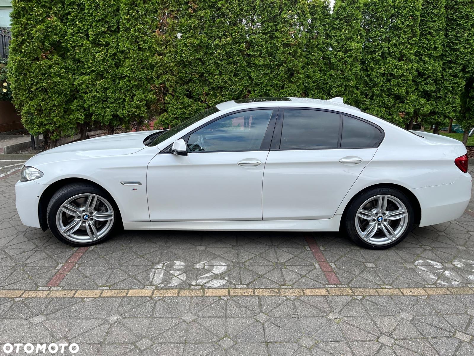 BMW Seria 5 528i xDrive - 4