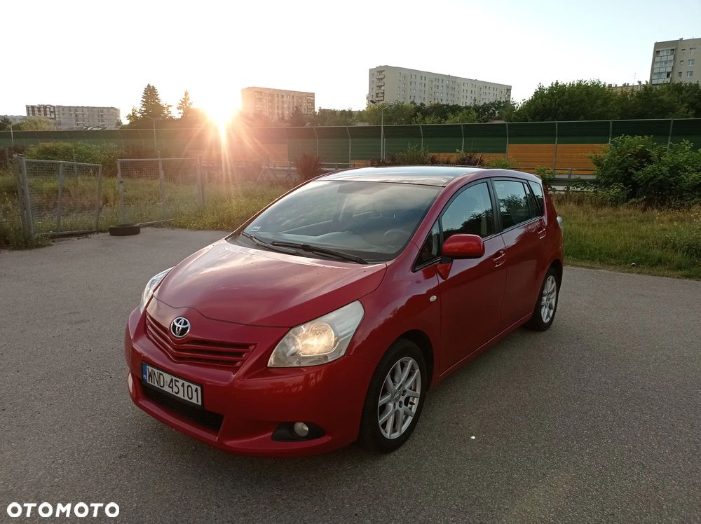 Toyota Verso 2.0 D-4D Premium - 30