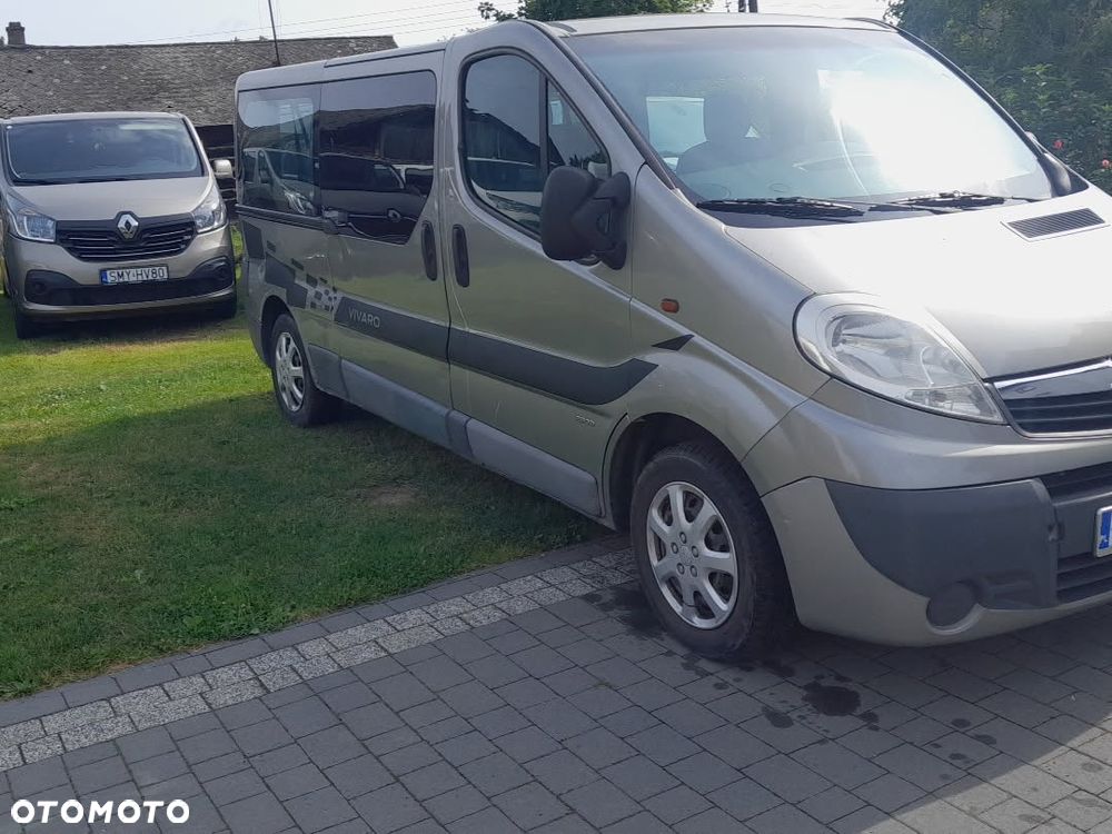 Opel Vivaro - 2