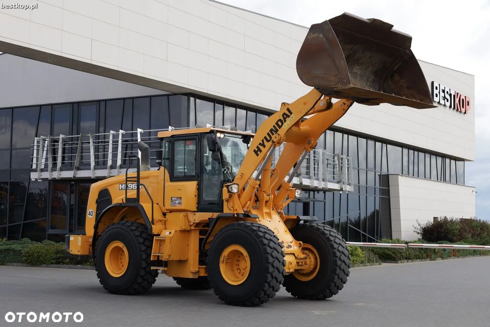 Hyundai HL960 - 21