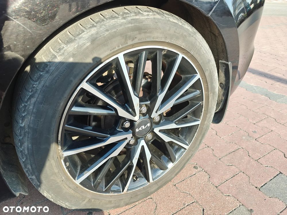 Kia Carens 1.6 GDI L 7os - 16