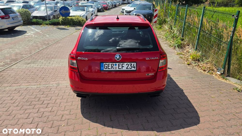 Skoda Octavia 2.0 TSI DSG RS 230 - 20