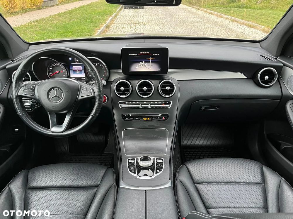 Mercedes-Benz GLC 300 4Matic 9G-TRONIC Exclusive - 19