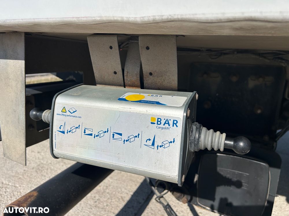 Iveco Daily 3.0 D FRIGORIFIC CONGELARE LIFT SPATE - 22