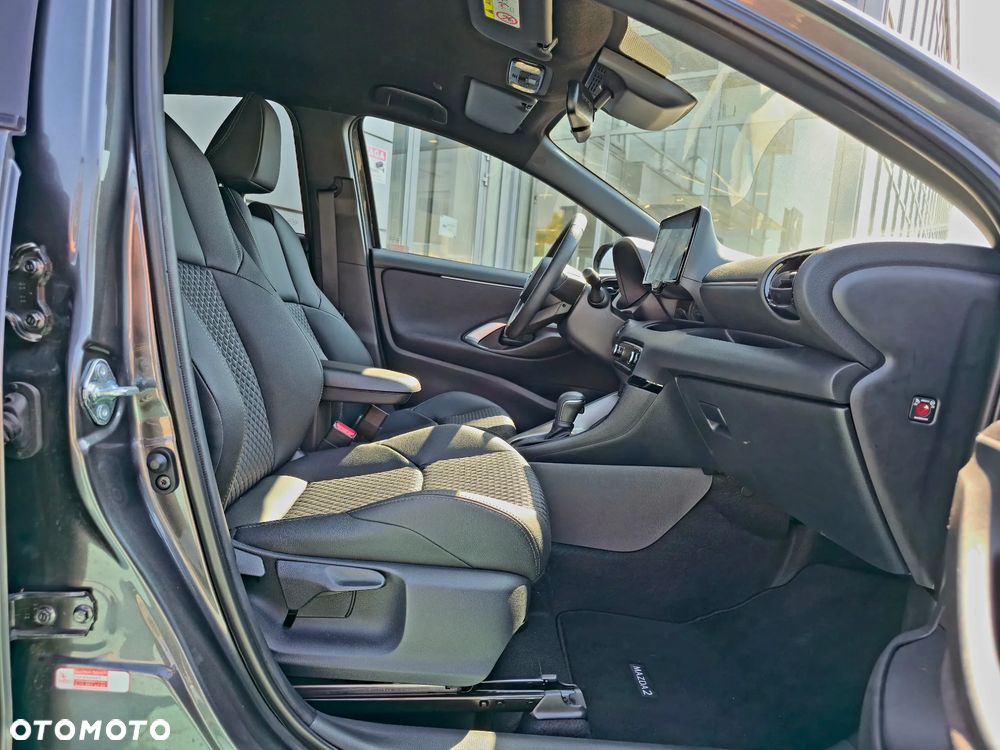 Mazda 2 - 10