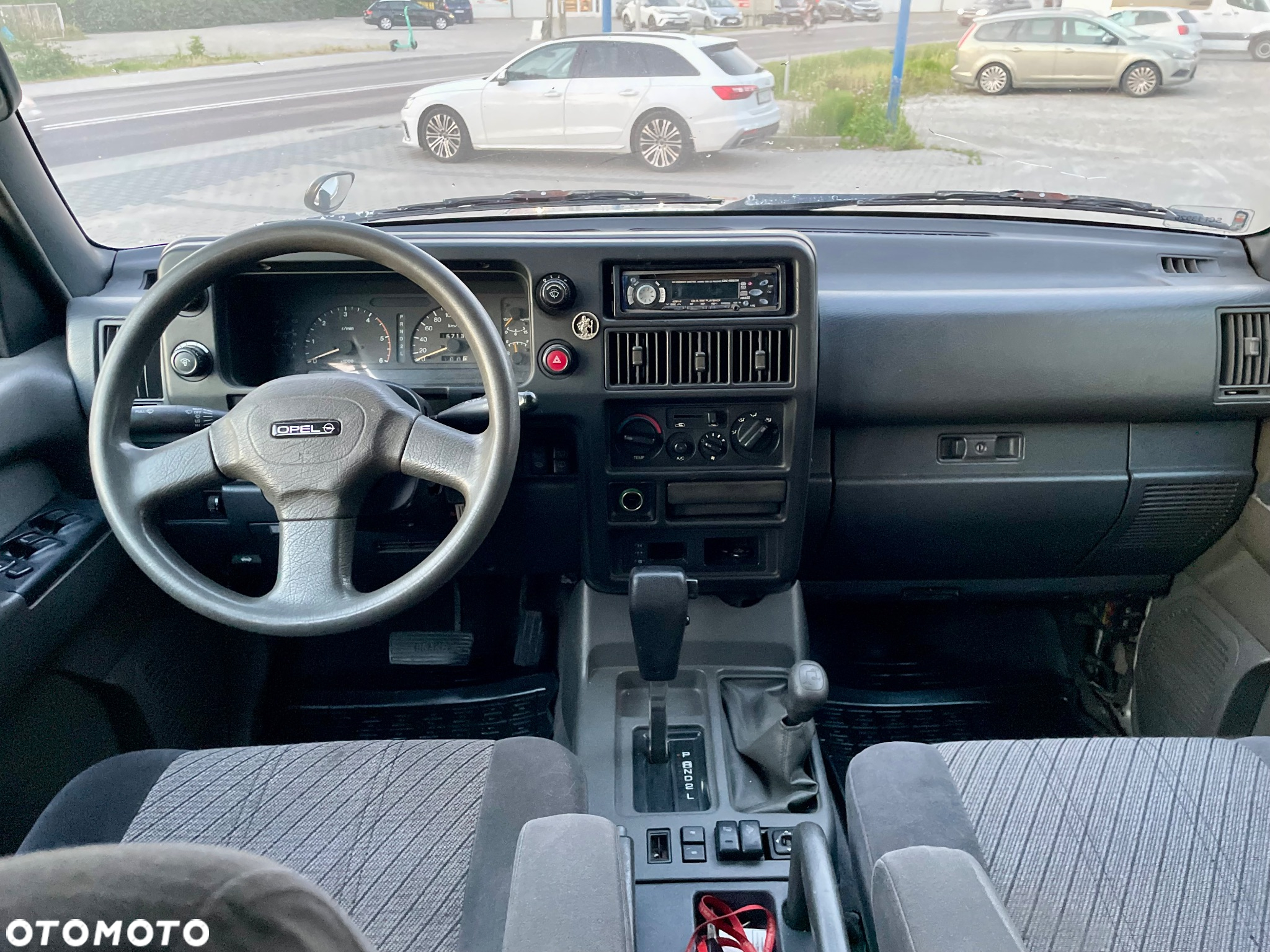 Opel Monterey - 5