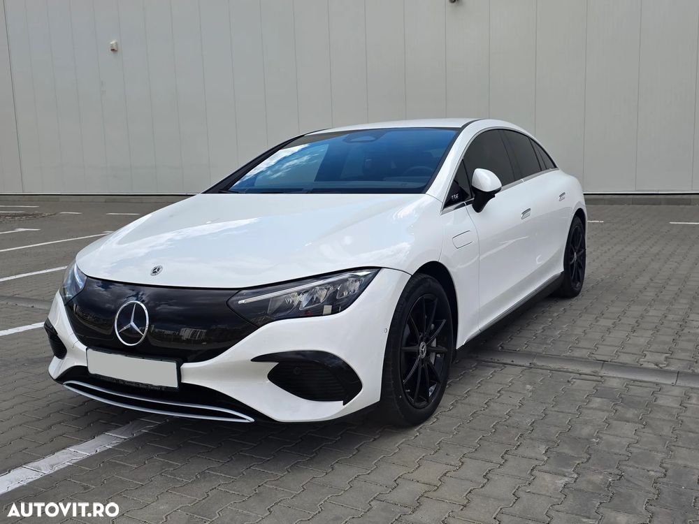 Mercedes-Benz EQE 300 - 23