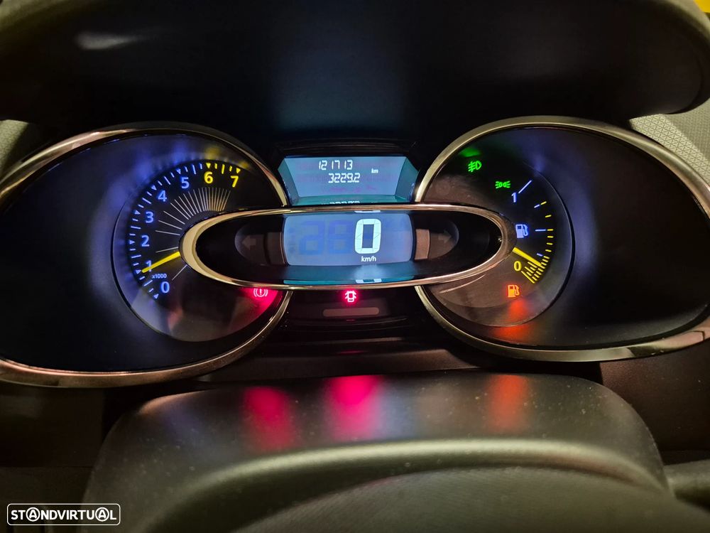 Renault Clio Sport Tourer 0.9 TCE Dynamique S - 22