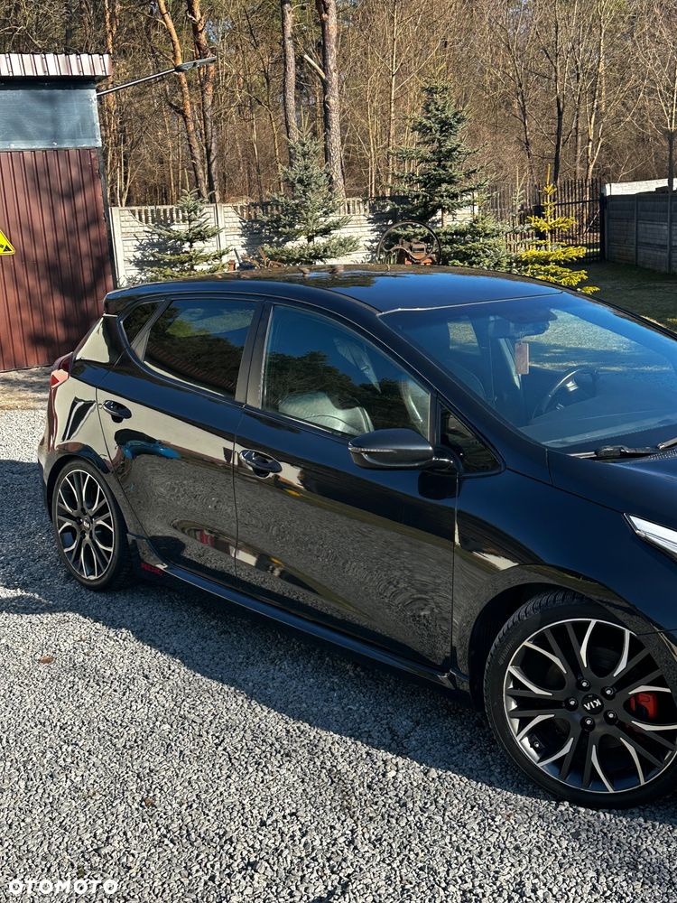 Kia Ceed 1.6 T-GDI GT XL - 24