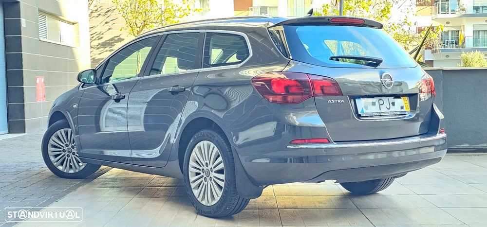 Opel Astra Sports Tourer 1.6 CDTi Cosmo S/S - 2