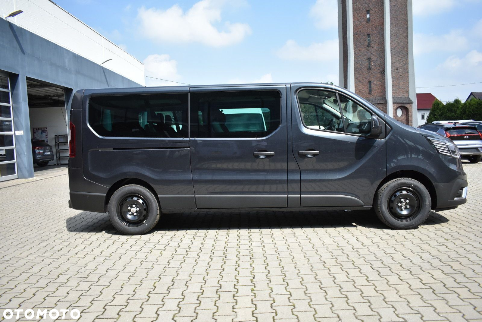 Renault Trafic - 8