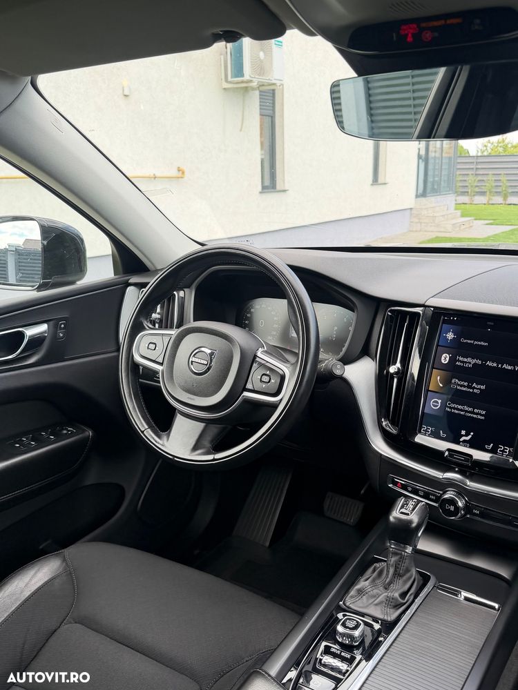 Volvo XC 60 T5 AWD Momentum - 18