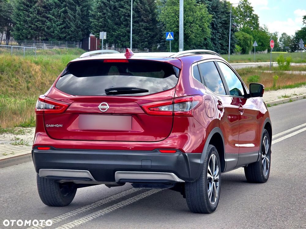 Nissan Qashqai 1.5 dCi N-Connecta - 6