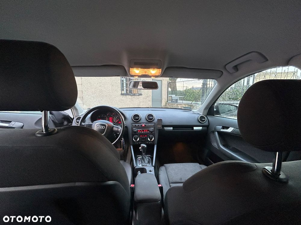 Audi A3 Sportback 2.0 TDI Attraction S tronic - 12