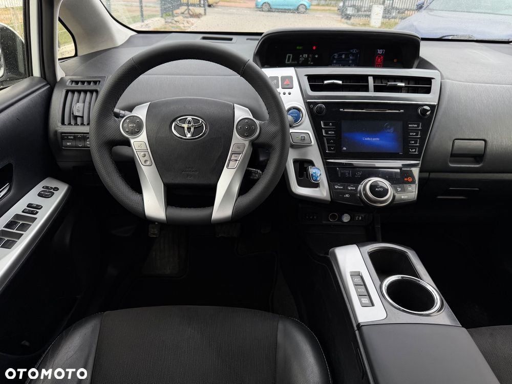 Toyota Prius+ - 16