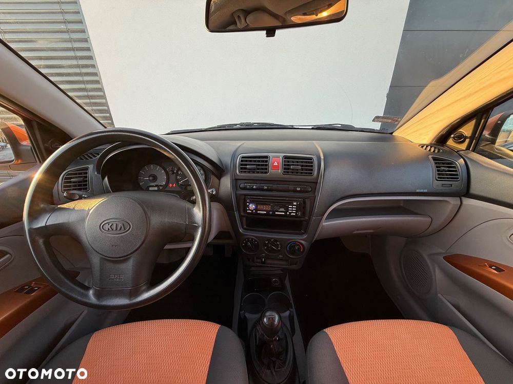 Kia Picanto 1.1 Vision - 8