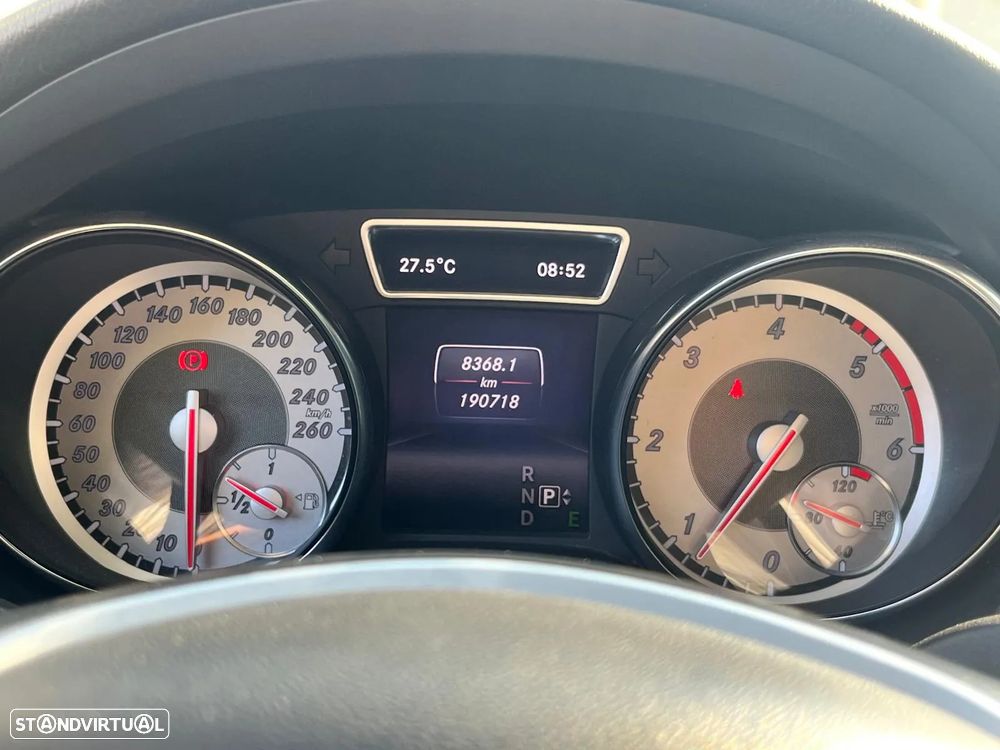 Mercedes-Benz CLA 220 CDI 7G-DCT - 11